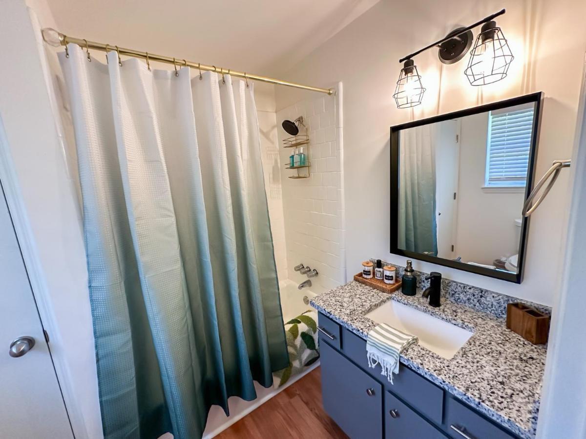 Cozy Oasis 15Min To Dt & Tybee, Home Away From Home - The Nest 서배너 외부 사진