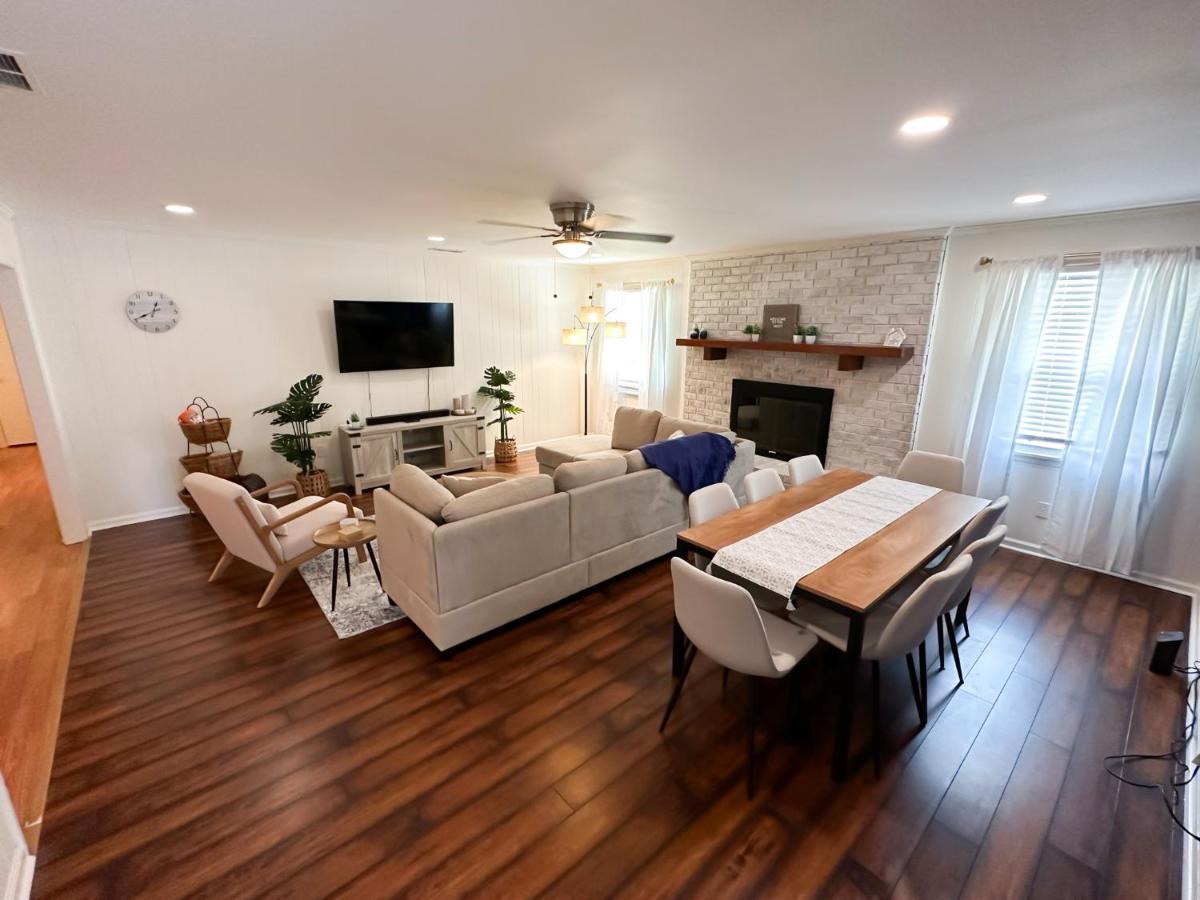 Cozy Oasis 15Min To Dt & Tybee, Home Away From Home - The Nest 서배너 외부 사진