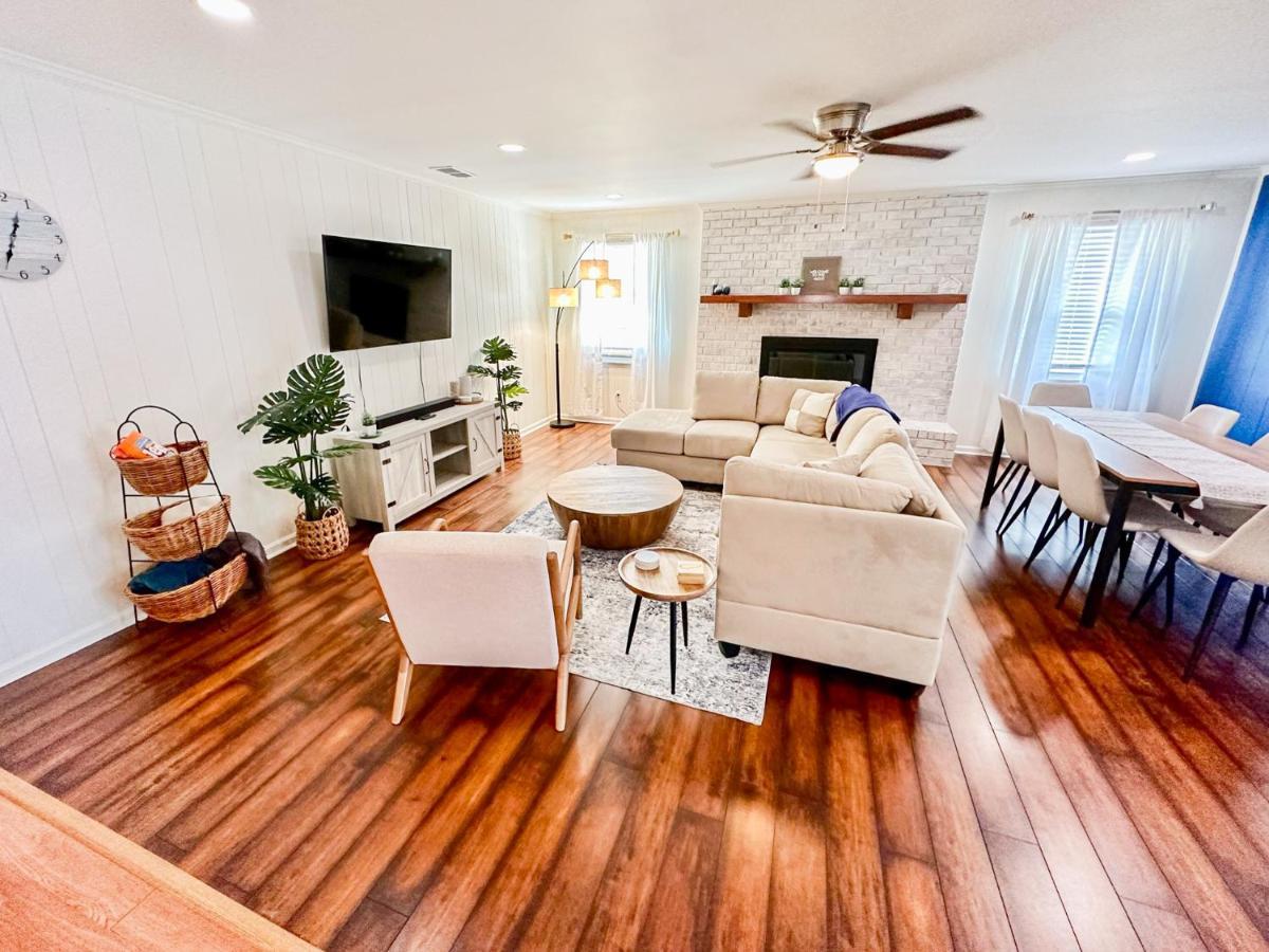 Cozy Oasis 15Min To Dt & Tybee, Home Away From Home - The Nest 서배너 외부 사진