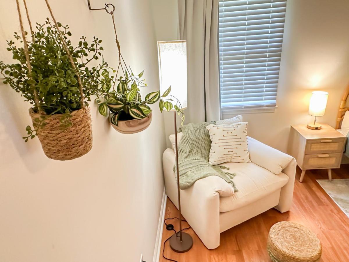 Cozy Oasis 15Min To Dt & Tybee, Home Away From Home - The Nest 서배너 외부 사진